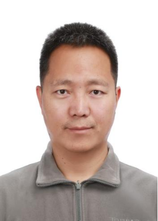 徐岳仁