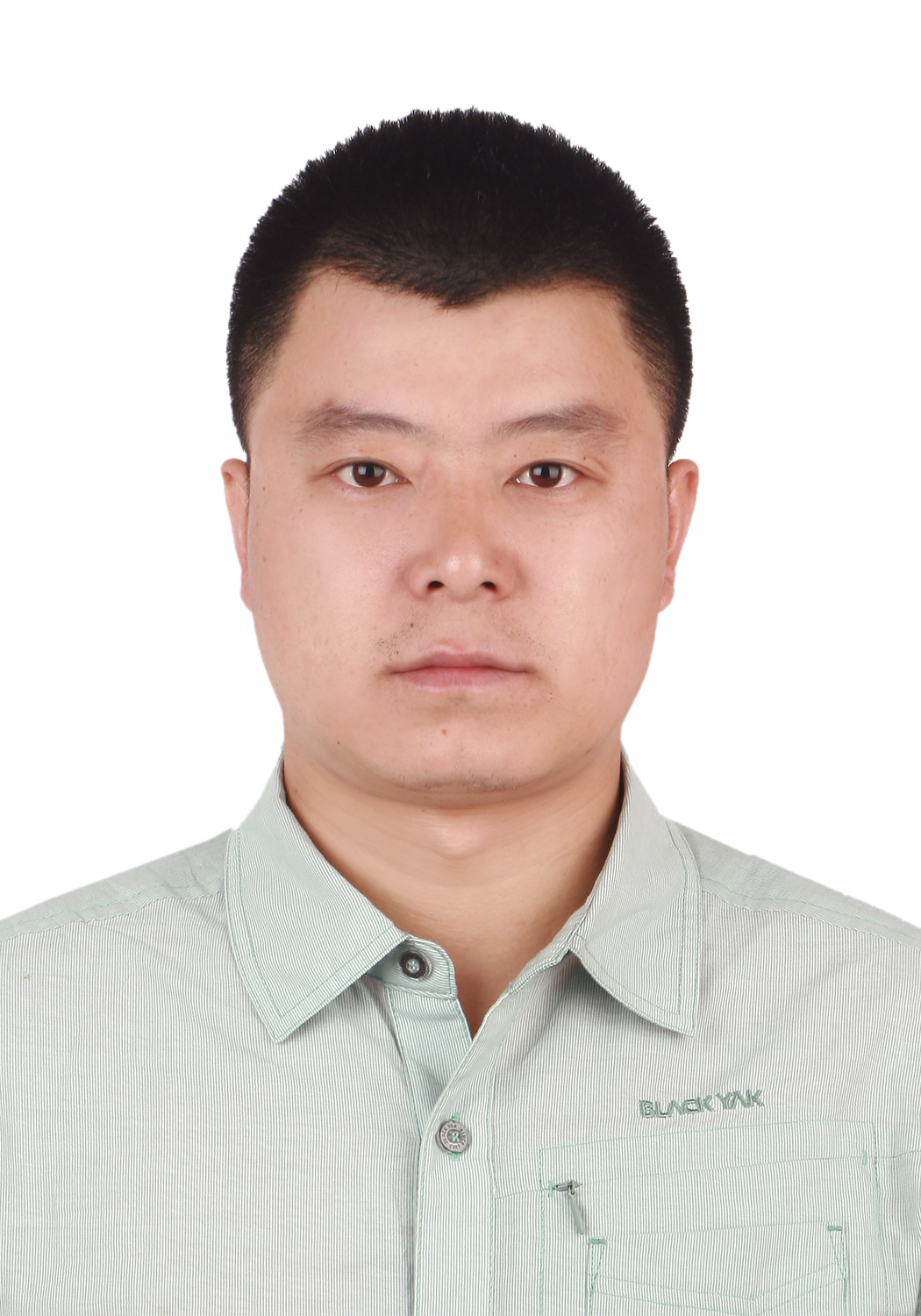 谭明
